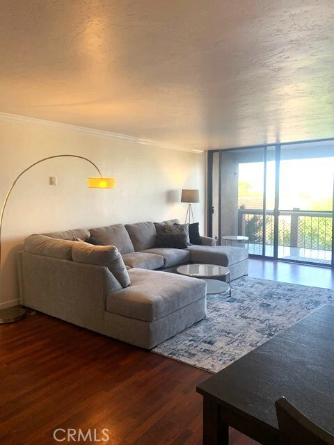 1150 Anchorage Ln San Diego, CA 92106 photo 3