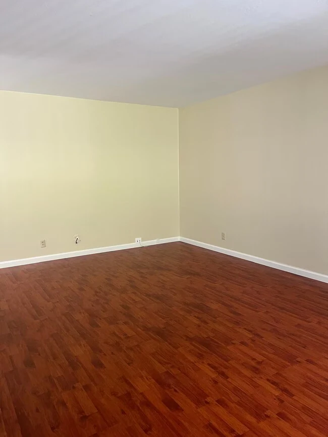 5495 Taft Dr San Jose, CA 95124 photo 3