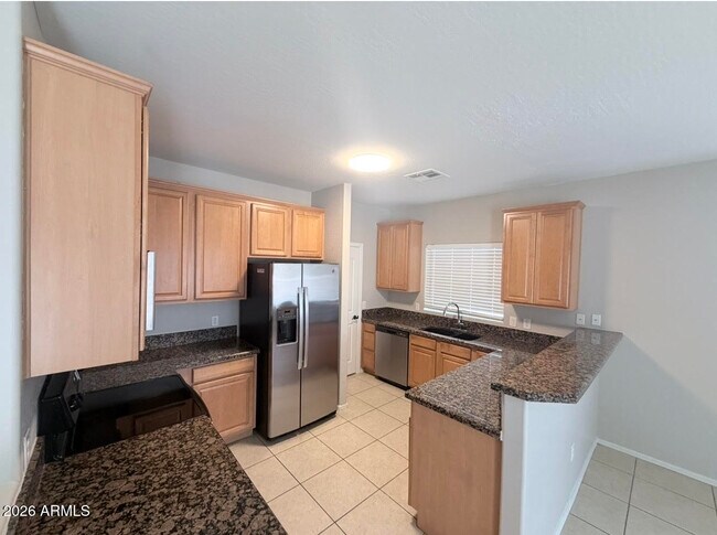 1129 S 240th Dr photo 4