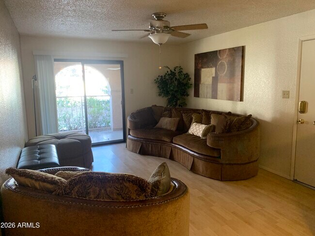 5757 W Eugie Ave Glendale, AZ 85304 photo 5