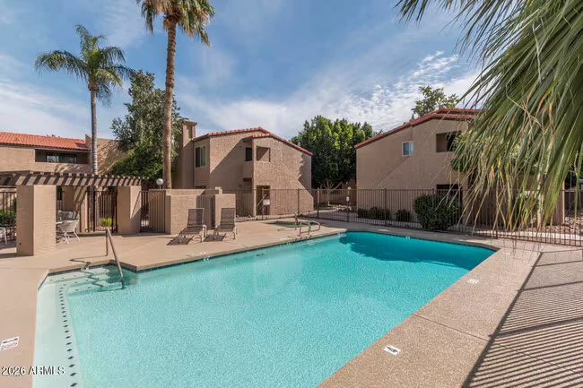 5146 E Oak St Phoenix, AZ 85008 photo 5