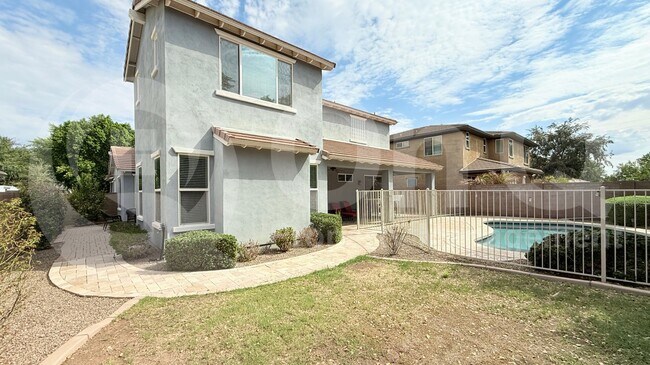 3945 E Mesquite St Gilbert, AZ 85296 photo 4