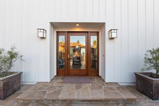 2008 Ocean Front Del Mar, CA 92014 photo 4