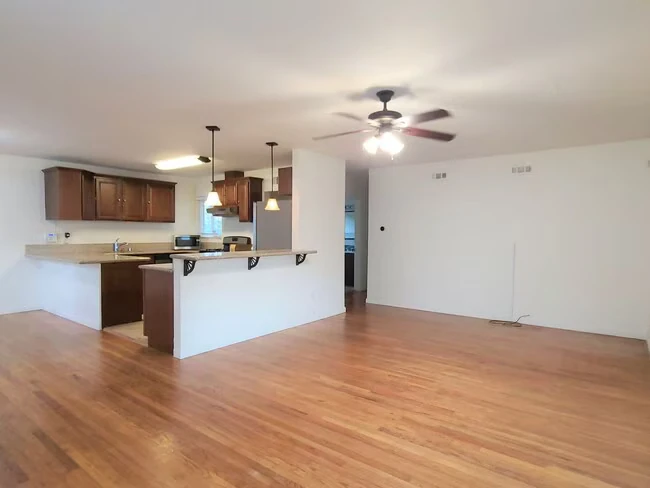 2135 Calle Tortuosa San Diego, CA 92139 photo 4