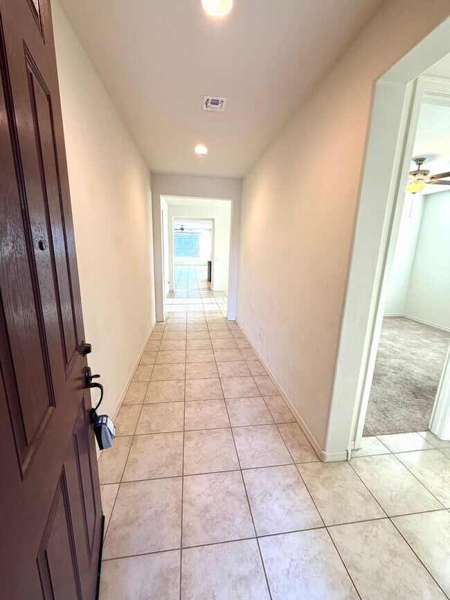 22913 E Marsh Rd Queen Creek, AZ 85142 photo 3
