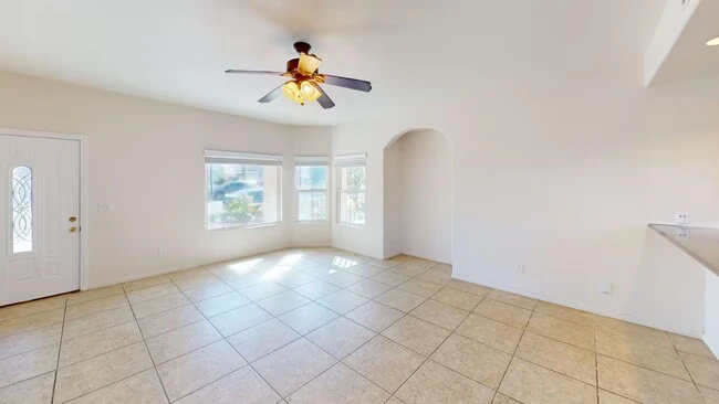 256 Elm Ave Imperial Beach, CA 91932 photo 3