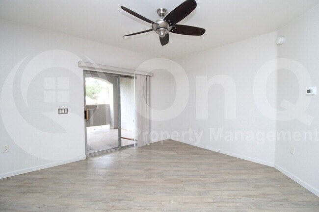 5249 E Shea Blvd Scottsdale, AZ 85254 photo 5