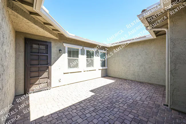 44716 N 44th Ave Phoenix, AZ 85087 photo 5