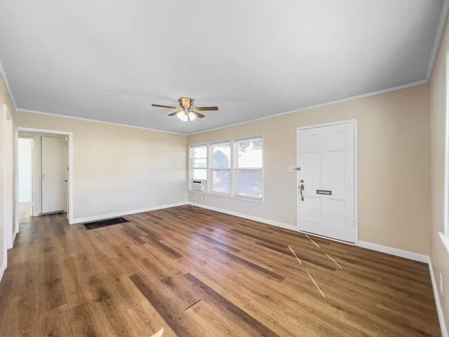 2332 Westwood St San Diego, CA 92139 photo 5