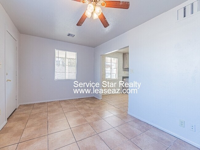5642 S 14th Ave Phoenix, AZ 85041 photo 3