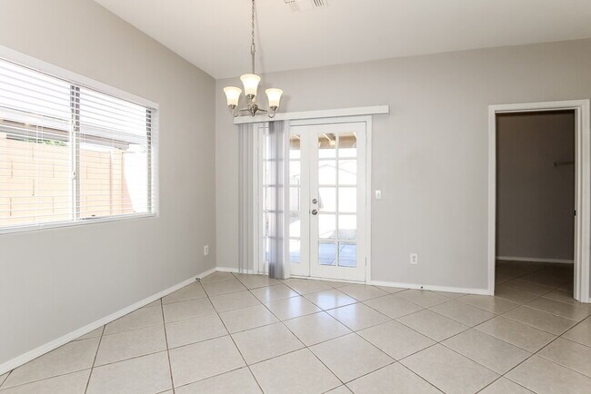 6622 W Riva Rd Phoenix, AZ 85043 photo 5