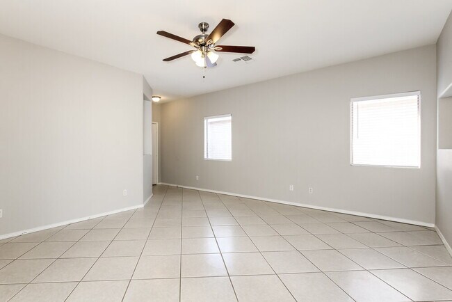 6622 W Riva Rd Phoenix, AZ 85043 photo 4