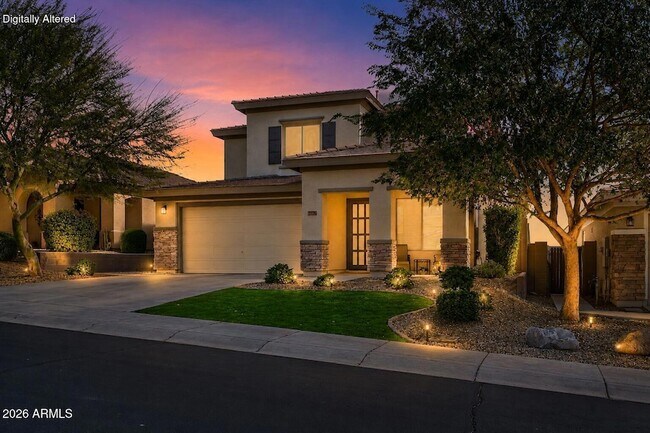 7135 W Desert Mirage Dr photo 2