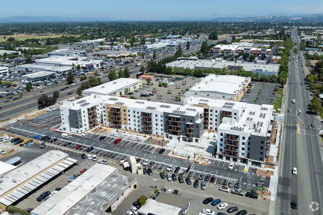 Santa Rosa Avenue photo 4