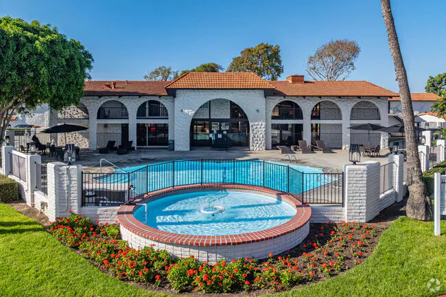 Villa Granada Apartments photo 2