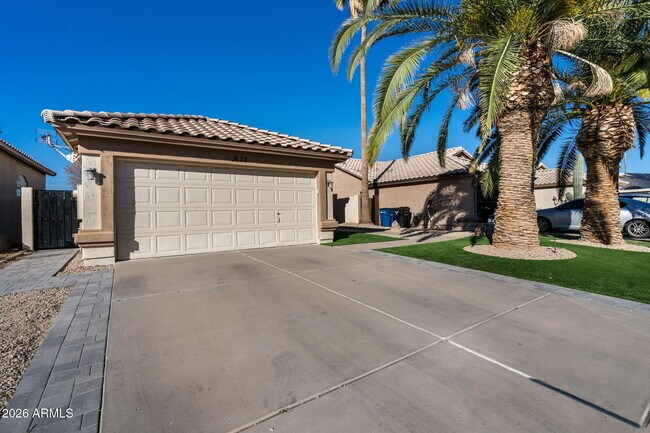 1638 E Barbarita Ave Gilbert, AZ 85234 photo 2