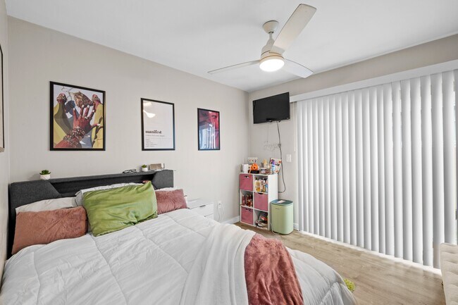 5039 Art St San Diego, CA 92115 photo 5