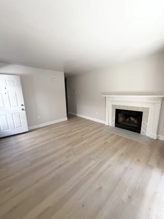 151 Francis Cir Rohnert Park, CA 94928 photo 3