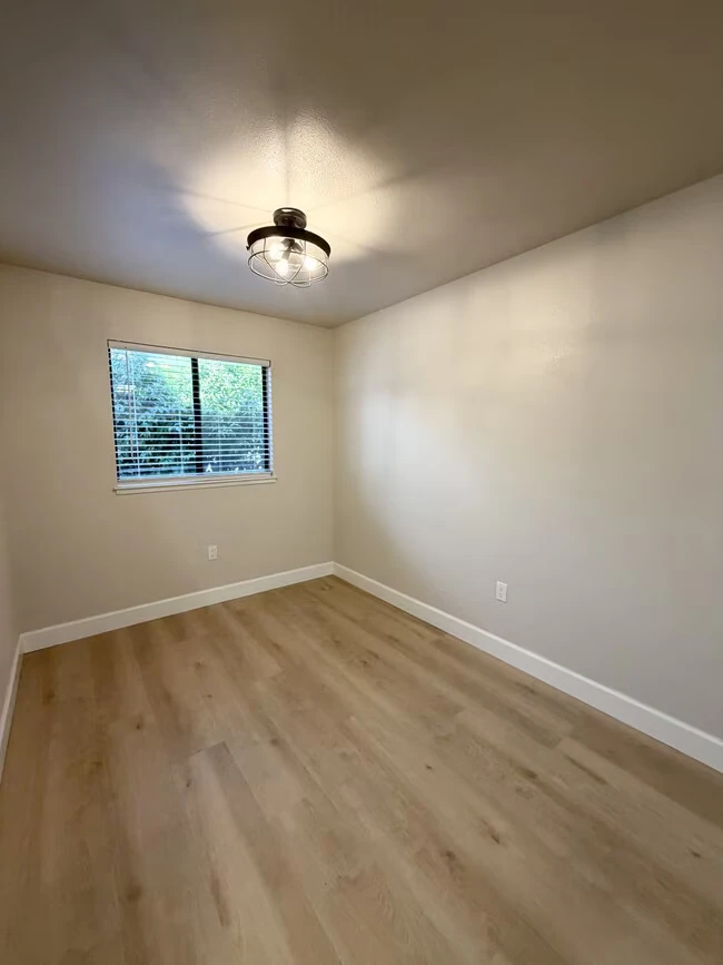 151 Francis Cir Rohnert Park, CA 94928 photo 4