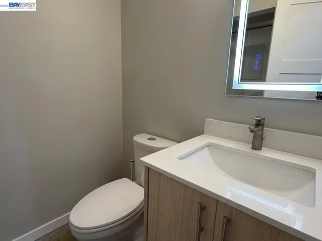 40143 Spady St photo 4