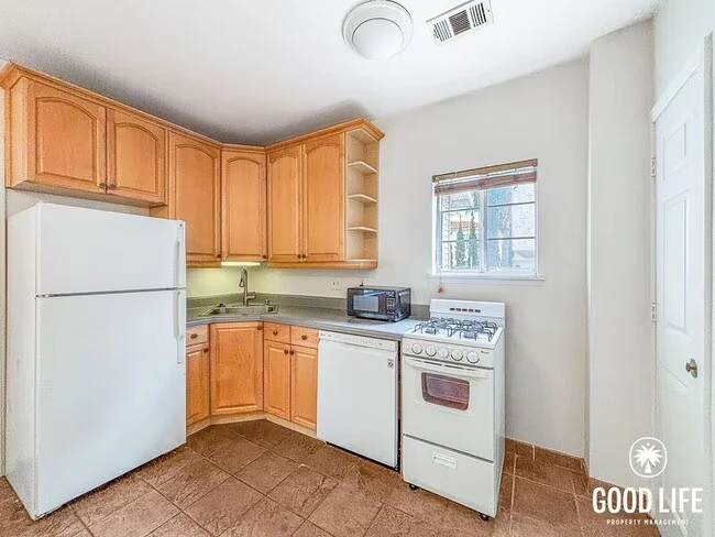 4323 1/2 Cleveland Ave San Diego, CA 92103 photo 5