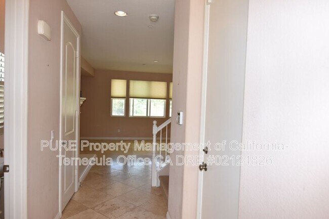 3868 Lake Cir Dr Fallbrook, CA 92028 photo 2