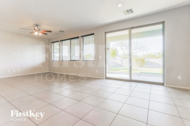 22663 E Vía del Verde Queen Creek, AZ 85142 photo 3