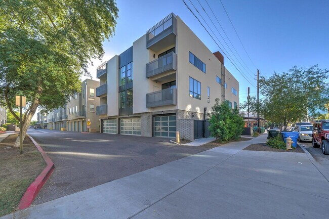 504 E Roosevelt St Phoenix, AZ 85004 photo 5