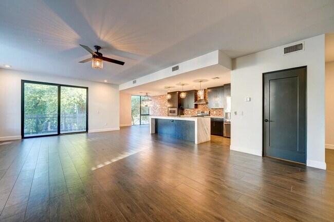 504 E Roosevelt St Phoenix, AZ 85004