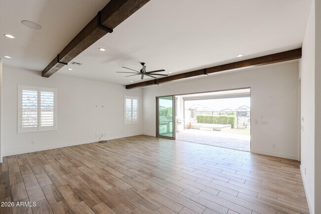 17383 W Guthrie St Surprise, AZ 85388 photo 4