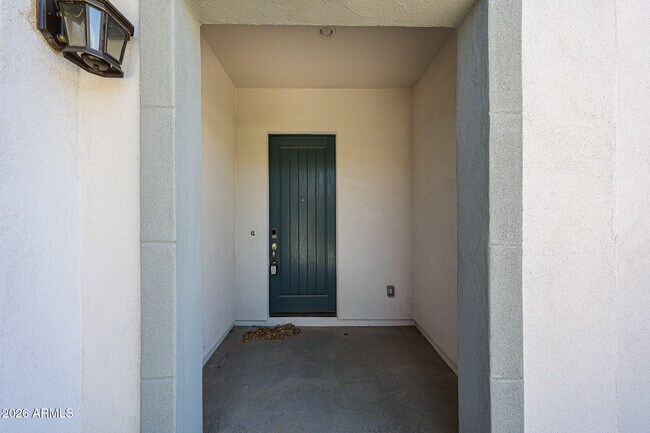 17383 W Guthrie St Surprise, AZ 85388 photo 3