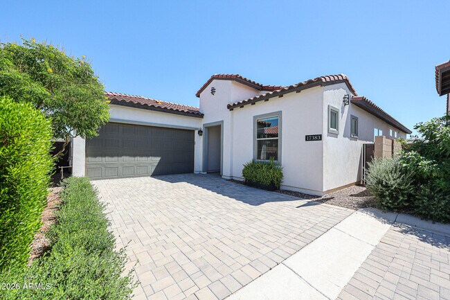 17383 W Guthrie St Surprise, AZ 85388 photo 2