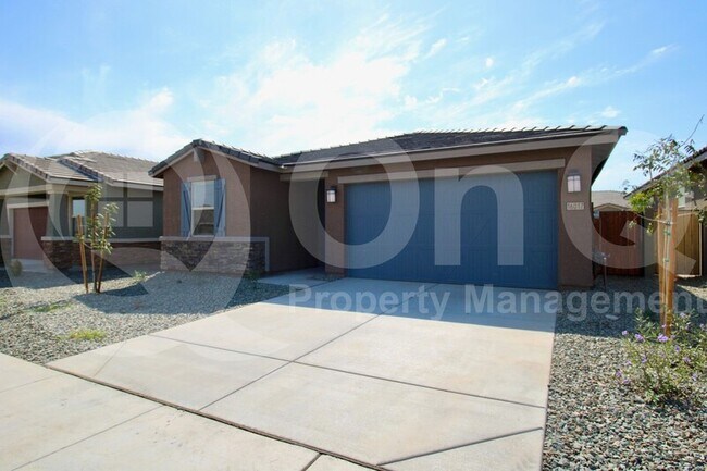 16017 W Hackamore Dr Sun City West, AZ 85387 photo 2