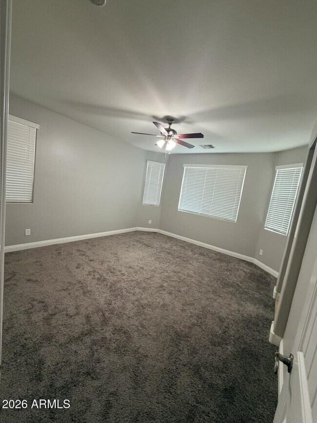 1810 W Loemann Dr San Tan Valley, AZ 85144 photo 4