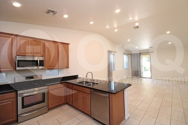 3270 S Santa Rita Way Chandler, AZ 85286 photo 4