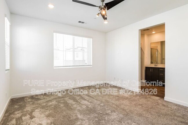 812 Mateo St Chula Vista, CA 91911 photo 4