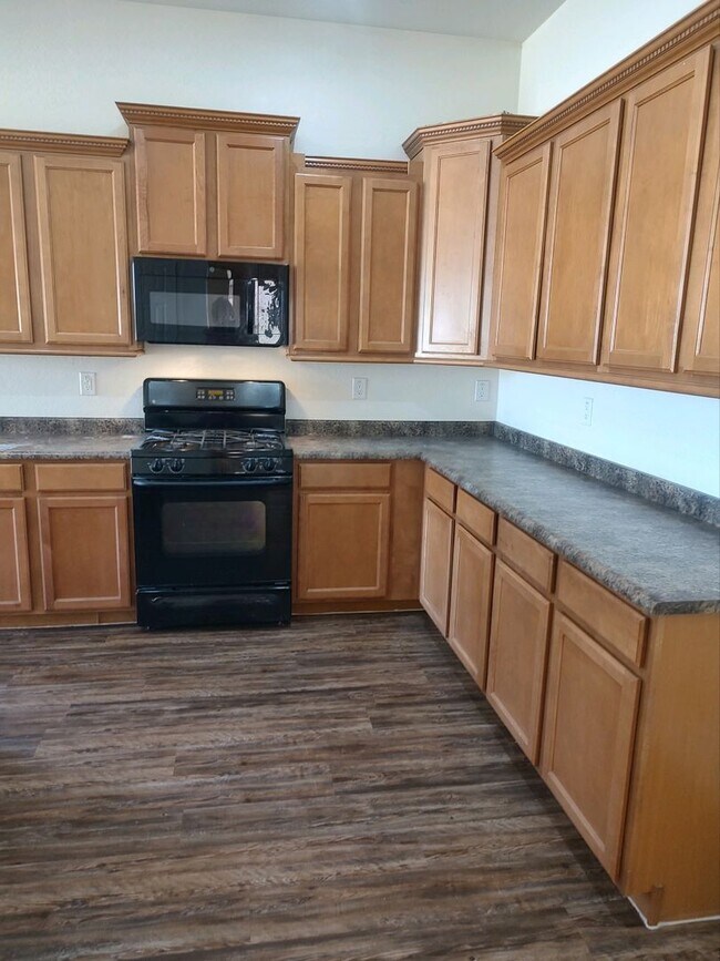 5629 W Carson Rd Phoenix, AZ 85339 photo 3