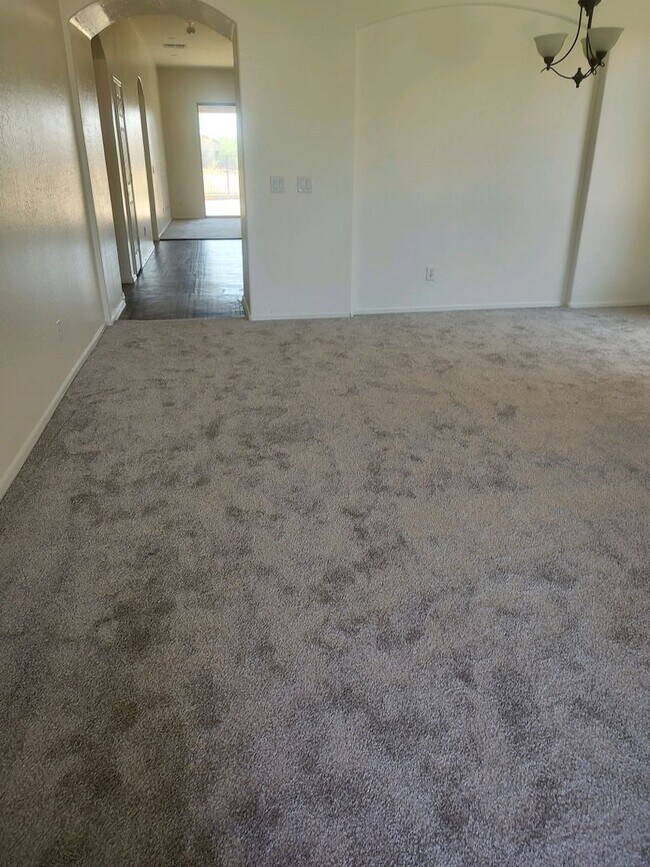5629 W Carson Rd Phoenix, AZ 85339 photo 4