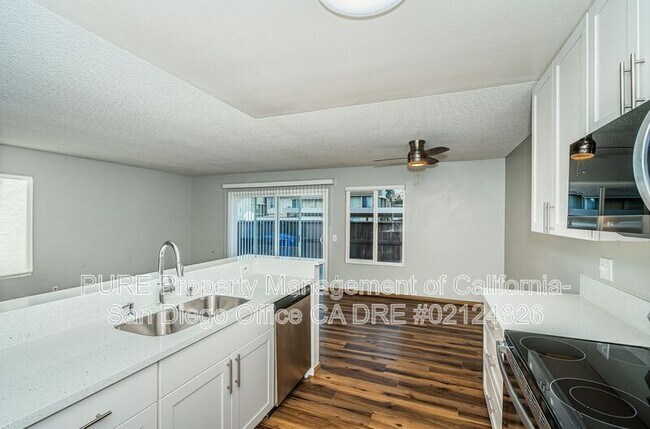 2355 Adirondack Row San Diego, CA 92139 photo 4