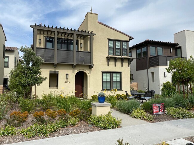 6705 Aliso Valley Way San Diego, CA 92130