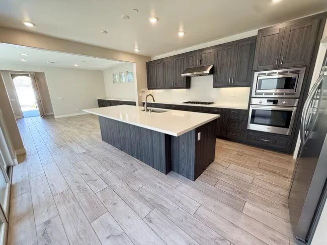 6705 Aliso Valley Way San Diego, CA 92130 photo 3