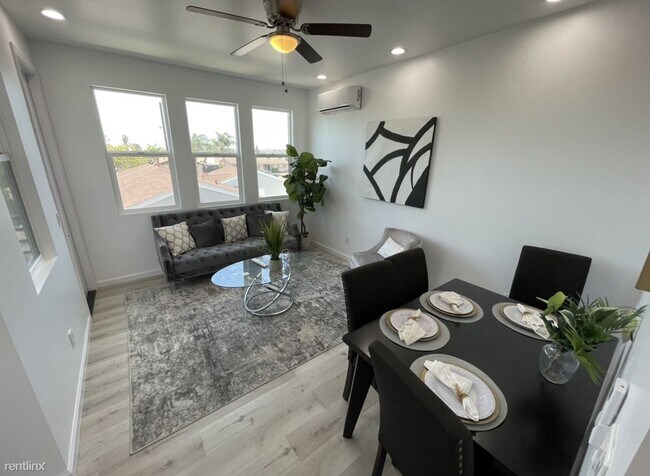 4325 Clairemont Dr San Diego, CA 92117 photo 5