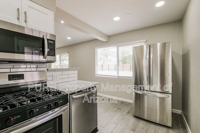 3237 N 66th St Scottsdale, AZ 85251 photo 5