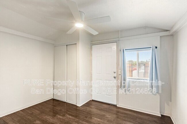 2449 1/2 L St San Diego, CA 92102 photo 5