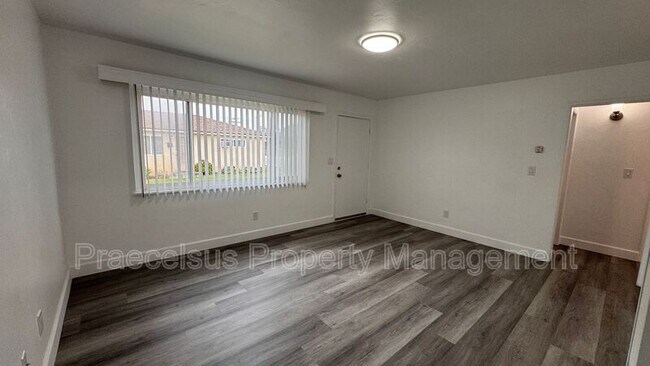 8235 Alton Dr Lemon Grove, CA 91945 photo 4