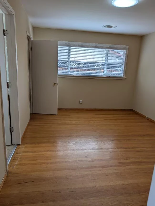 2112 Rockhurst Ct Santa Clara, CA 95051 photo 5