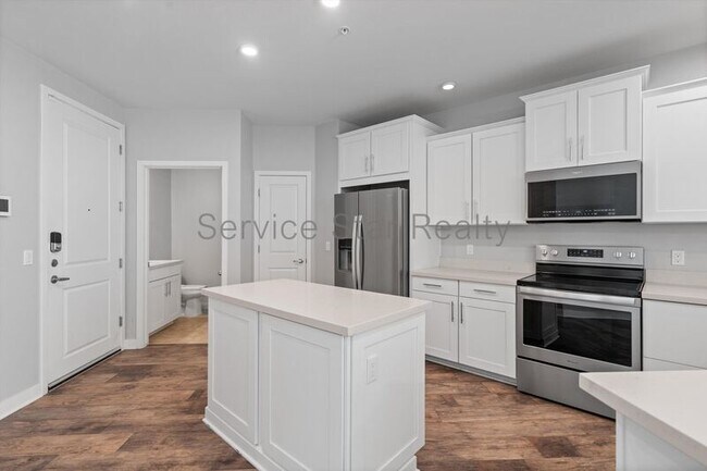 2511 W Queen Creek Rd Chandler, AZ 85248 photo 4