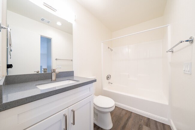 1466 Bonair Rd Vista, CA 92084 photo 4