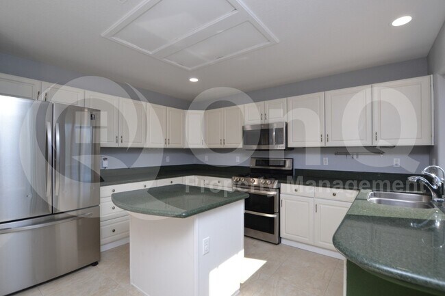 9711 E Palm Ridge Dr Scottsdale, AZ 85260 photo 2