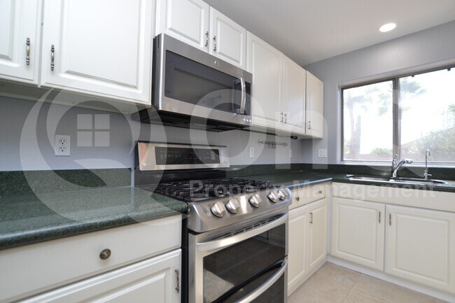 9711 E Palm Ridge Dr Scottsdale, AZ 85260 photo 4